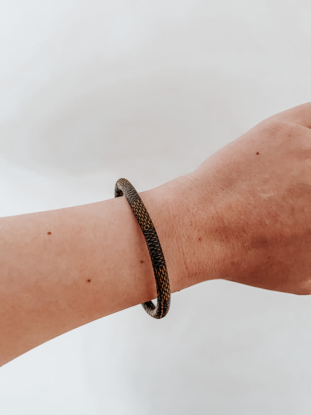 check luxe brown bracelet
